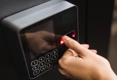 Workplace access control system access control system for workplace